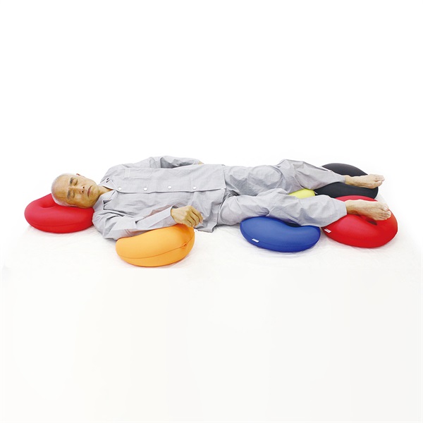 いろいろ便利な穴あきクッション